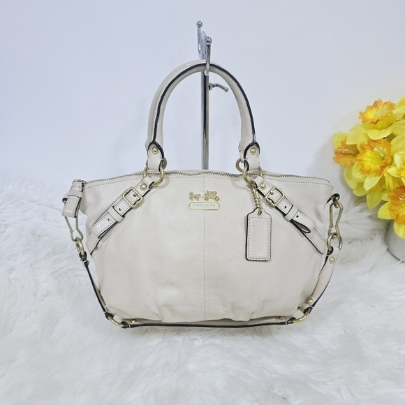 Coach Maddison Cream Leather used - Picture 1 of 16